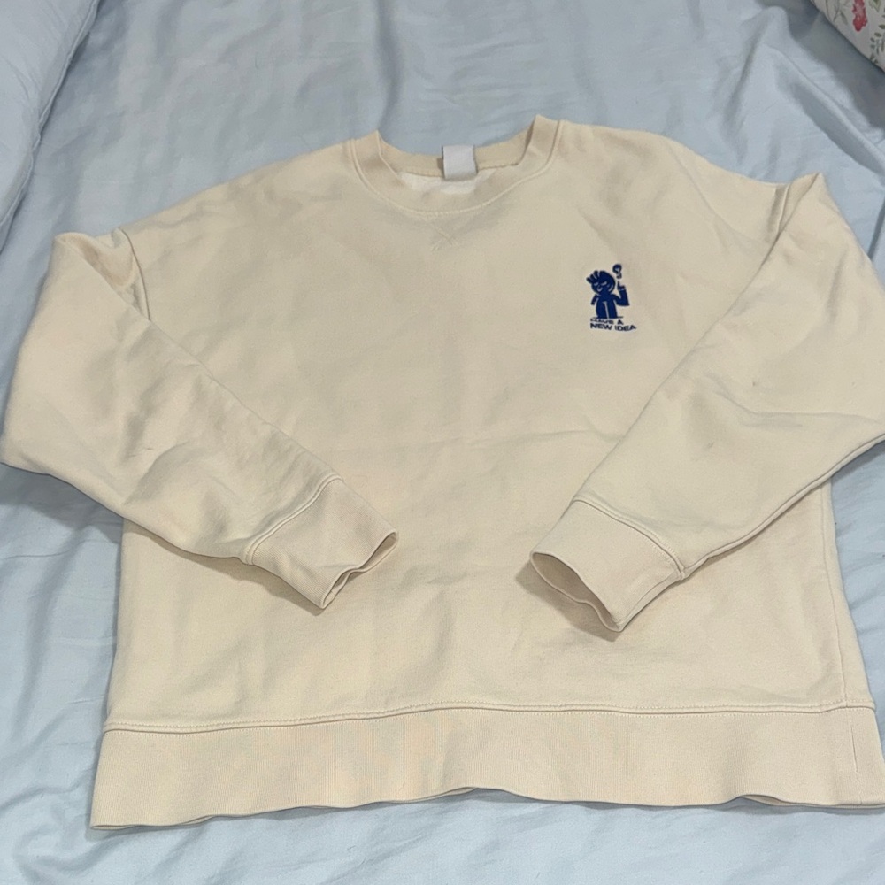 Zara Men Cream Crewneck Sweatshirt with Navy Blue Logo